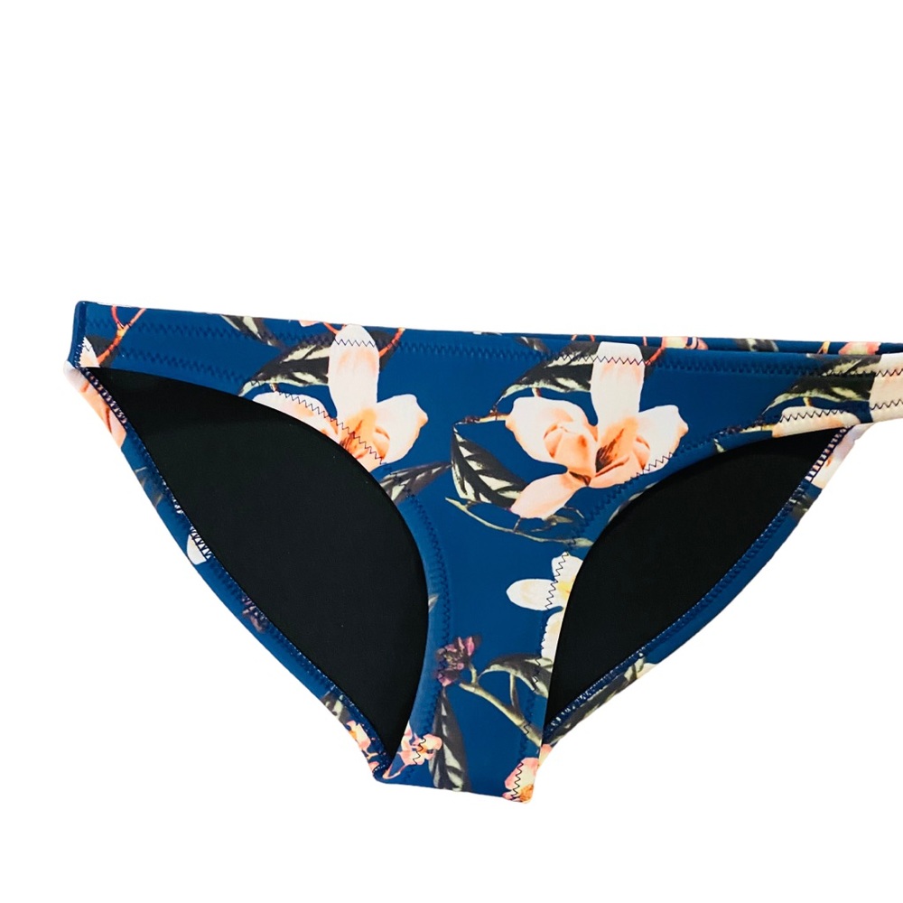 ⭐️ MUXILOVE - Women’s Blue Floral Neoprene Bikini Bottoms